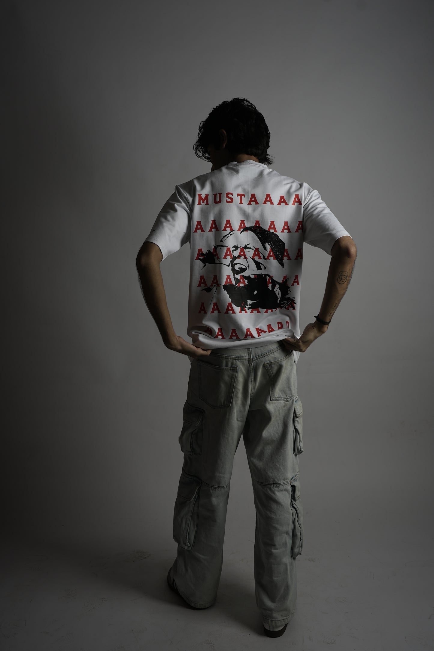 WHITE GNX T-Shirt